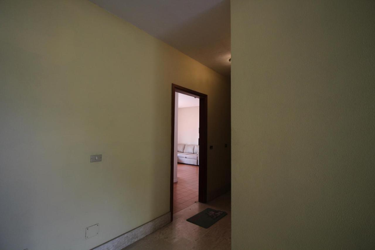 Beach House, 300 M Dal Mare, Marina Di Massa Buitenkant foto
